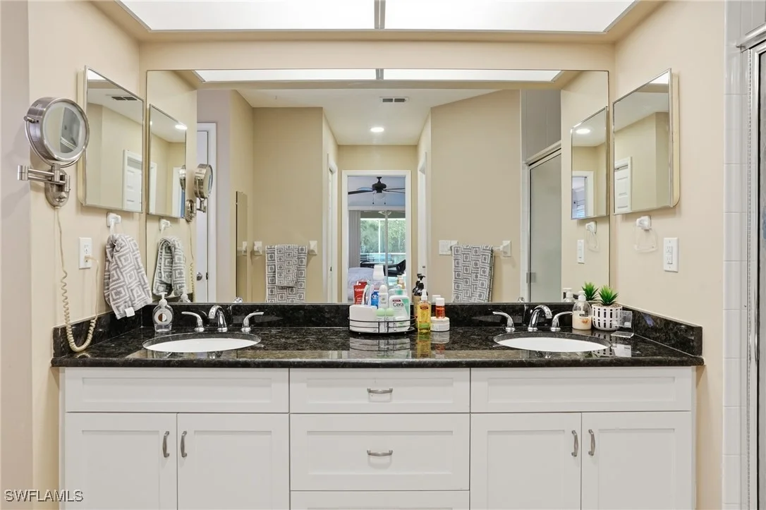 Photo of 272 Johnnycake Drive