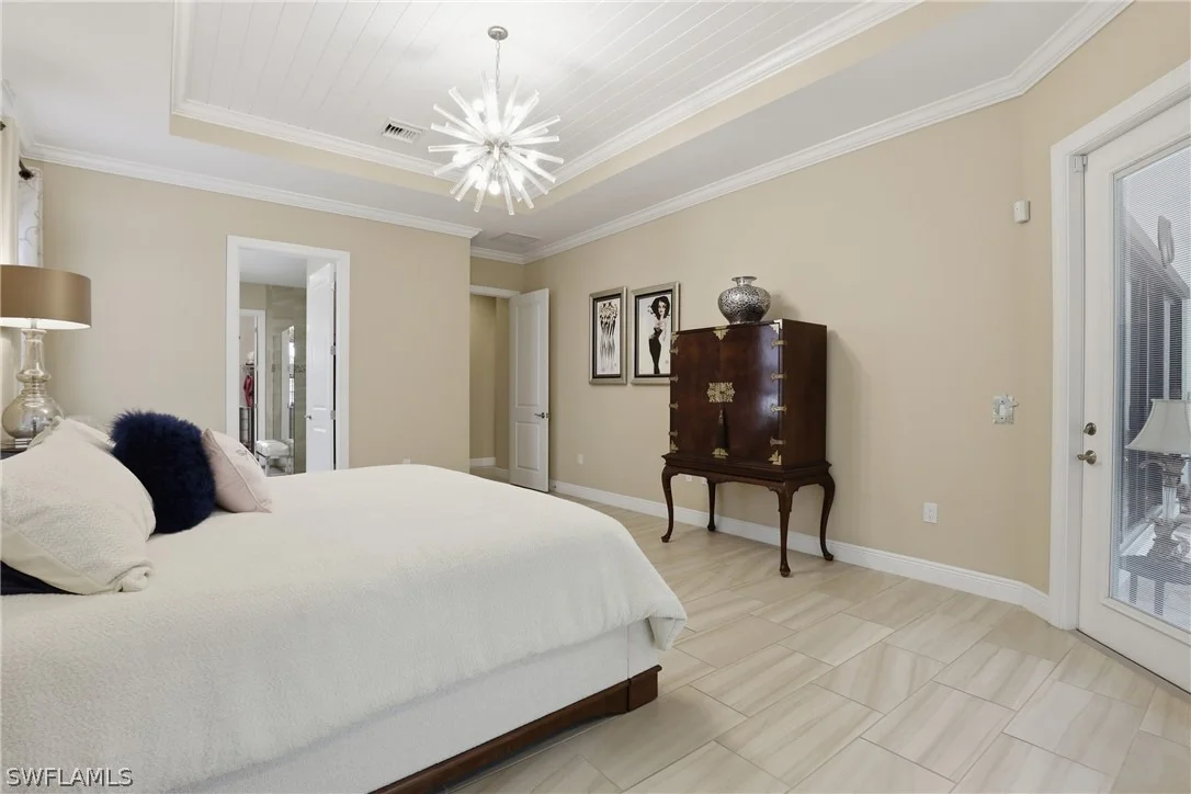 Photo of 2303 Somerset Place