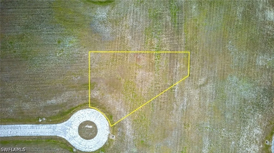 Photo of 2 Bobolink Place