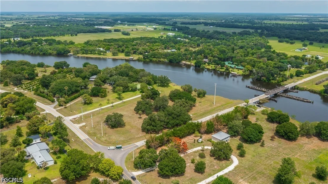 Photo of 75 Ft Denaud Bridge Way