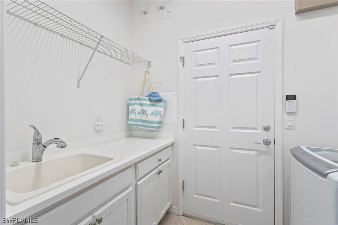 Photo of 5868 Constitution Street