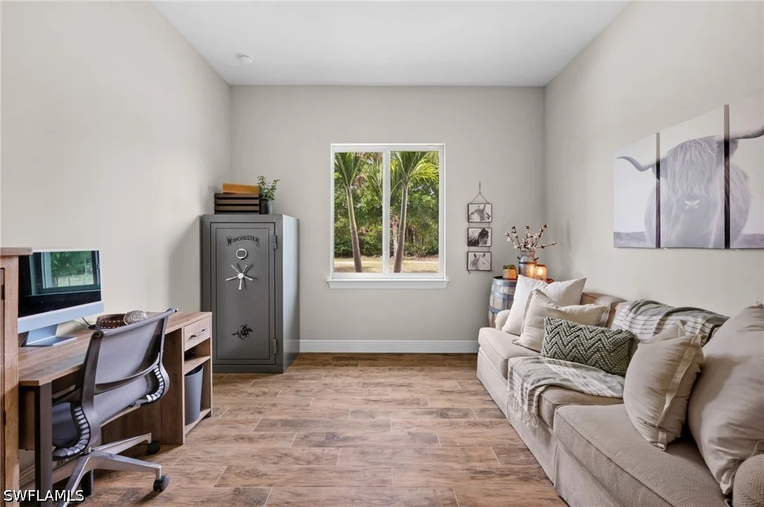 Photo of 1960 Moulder Drive