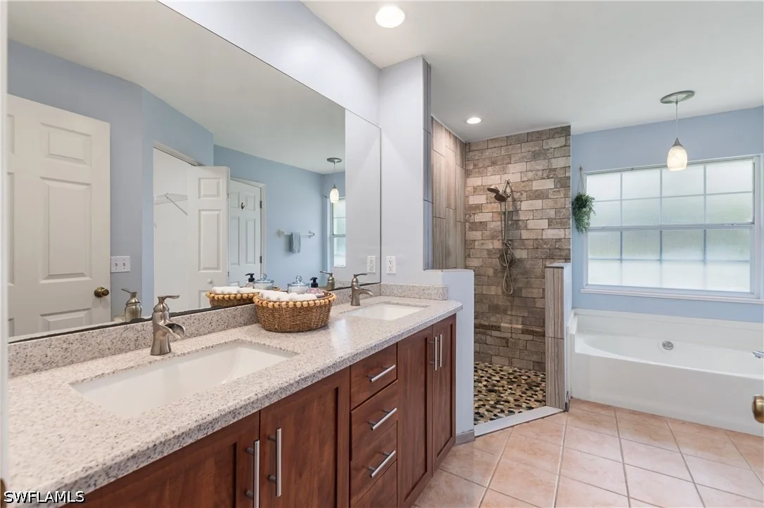Photo of 3271 7th Avenue NW