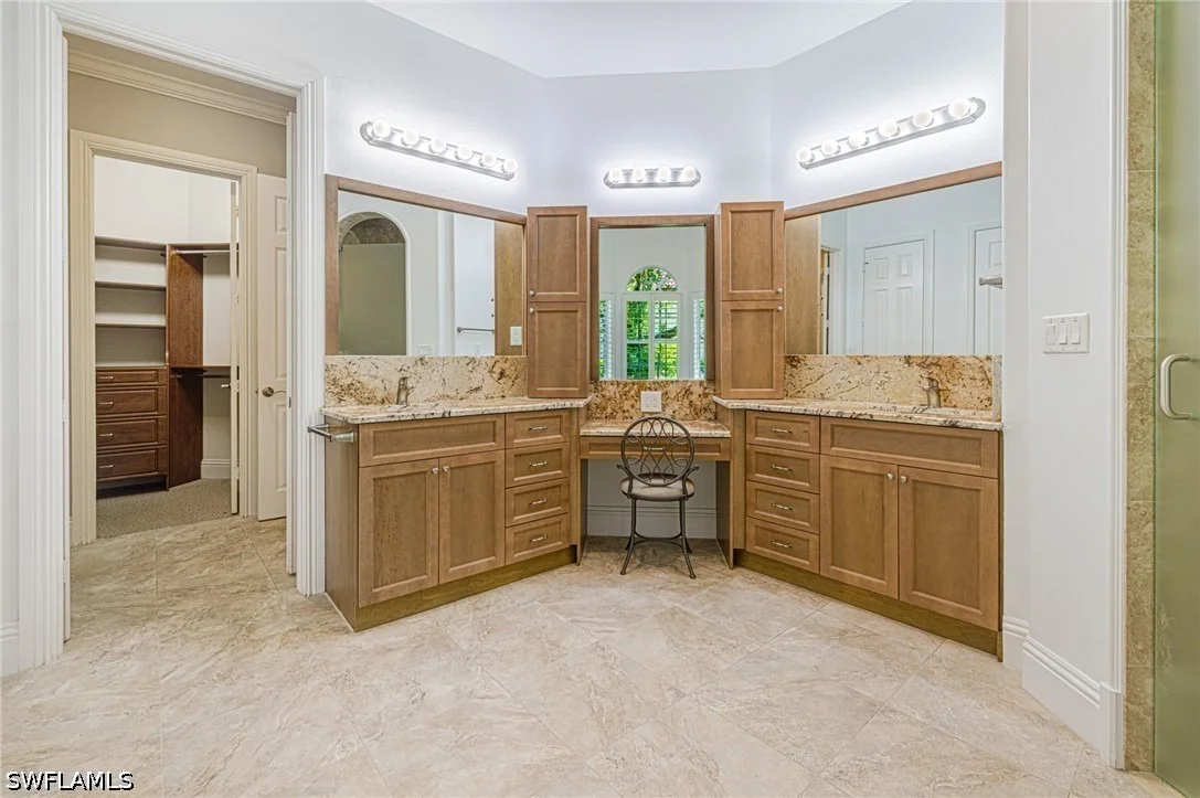 Photo of 20460 Riverbrooke Run