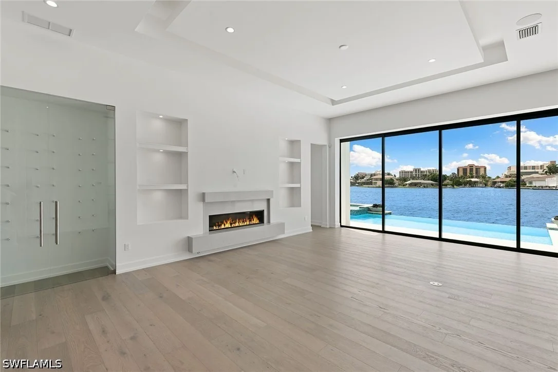 Photo of 372 Lamplighter Drive