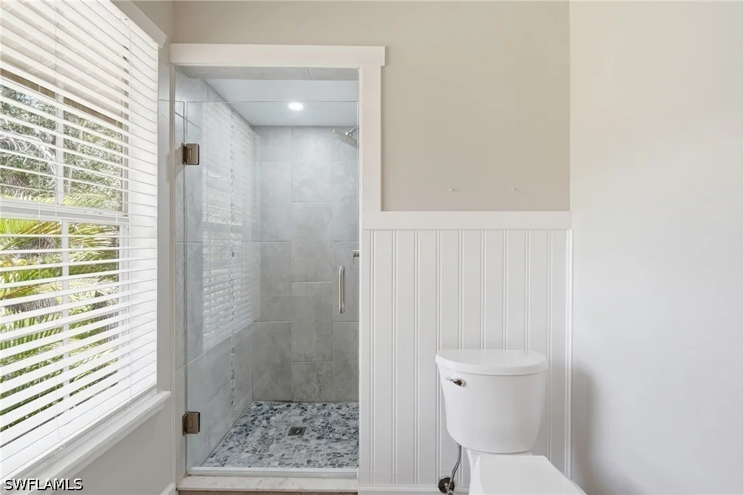 Photo of 17900 Devore Lane