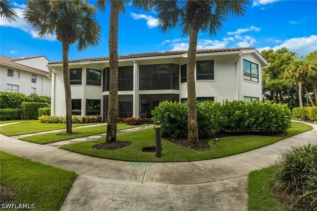Photo of Unit 203 at 792 Eagle Creek Drive