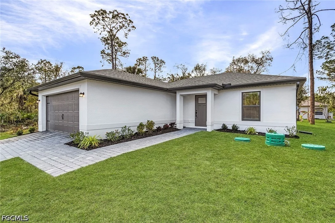 Photo of 846 Guienne Lane