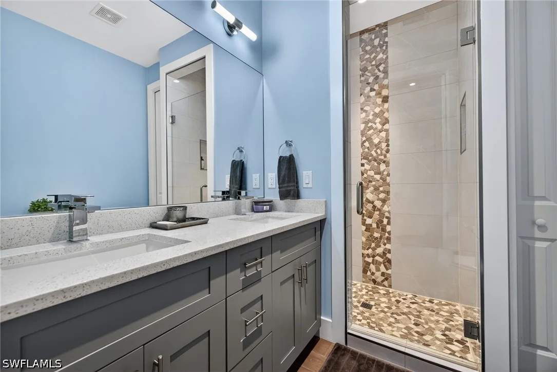 Photo of 5577 Lancewood Way