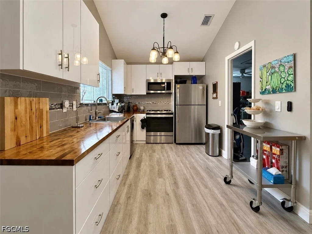 Photo of 4029 Albany Road