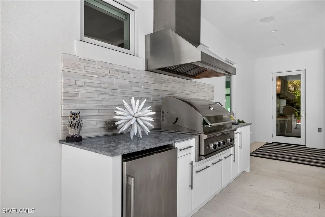 Photo of 405 7TH Avenue N