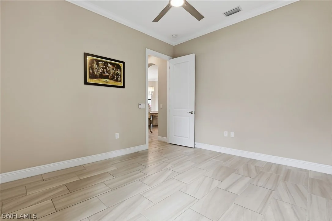 Photo of 2303 Somerset Place
