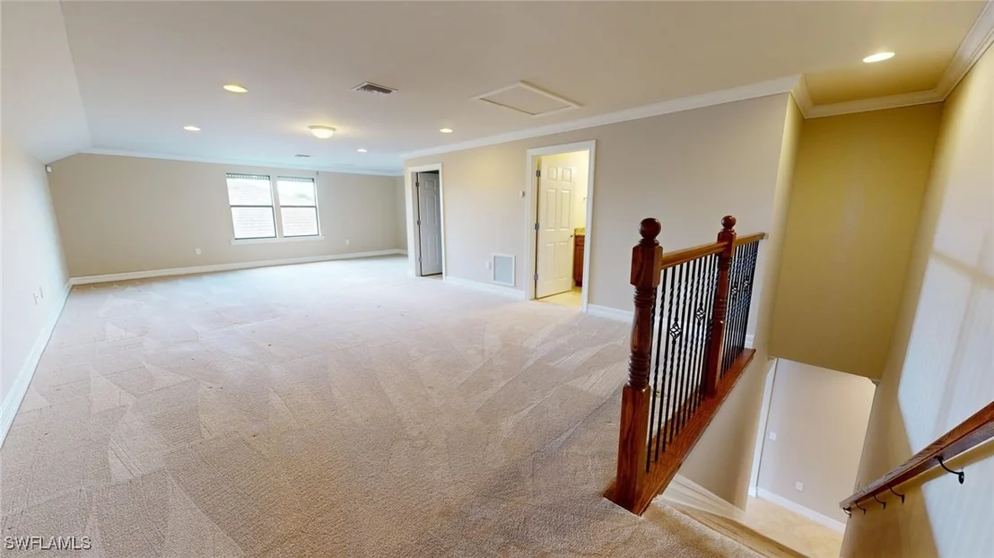 Photo of 6252 Victory Drive