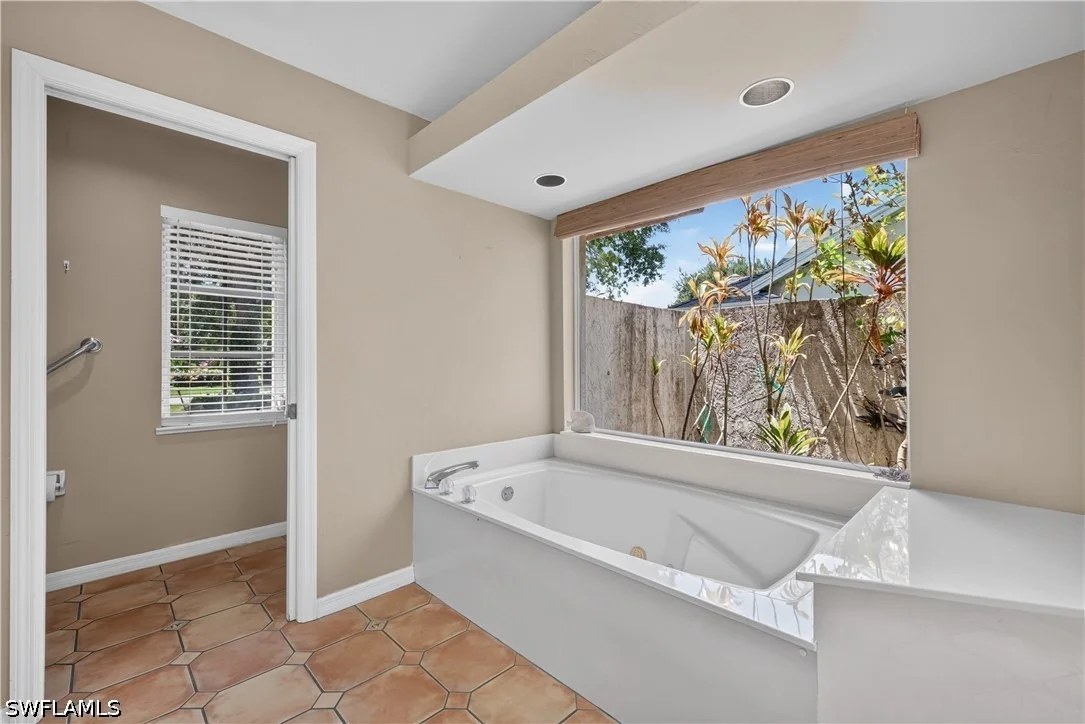 Photo of 240 Stonegate Court