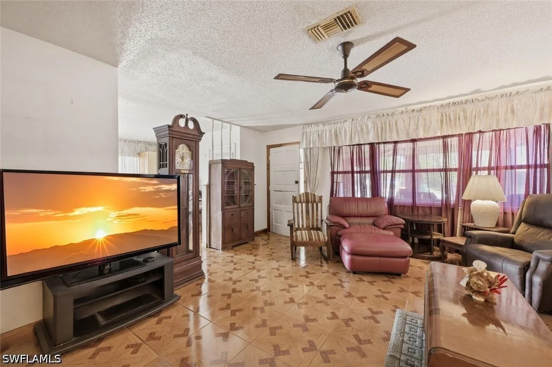 Photo of 819 98th Avenue N
