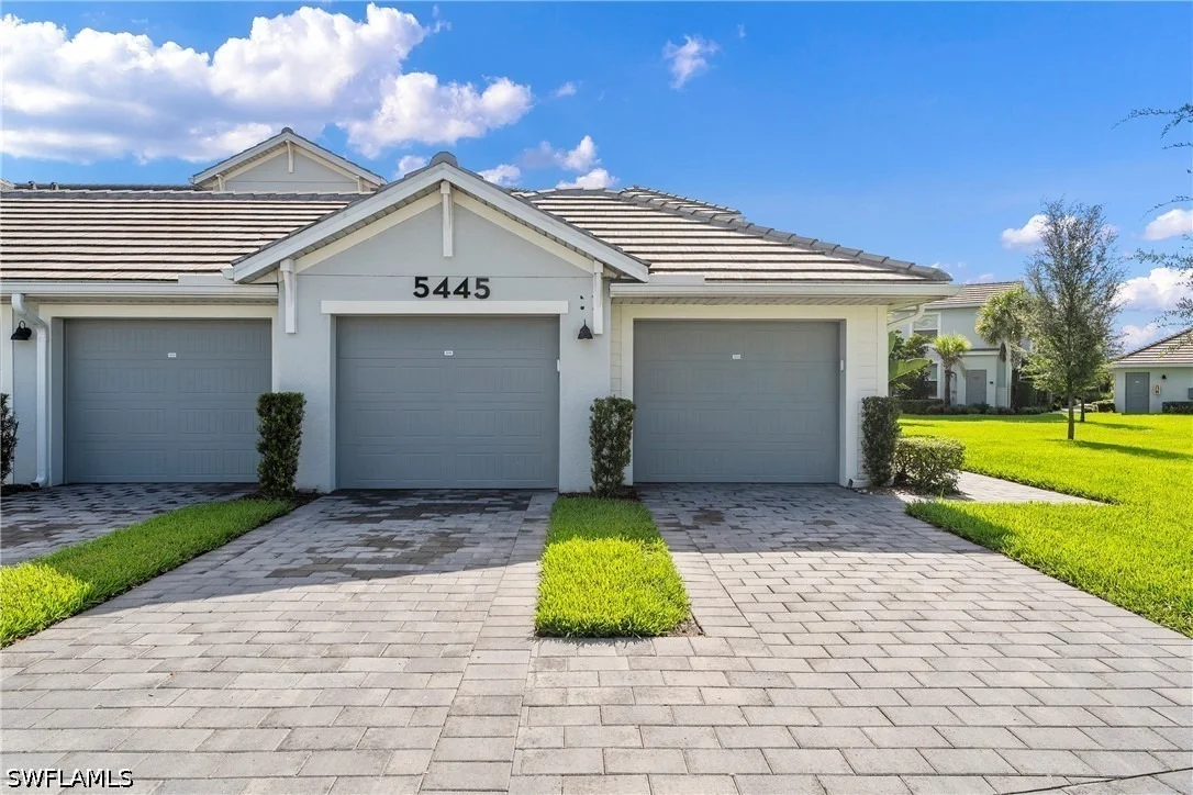 Photo of Unit 3016 at 5445 Double Eagle Circle
