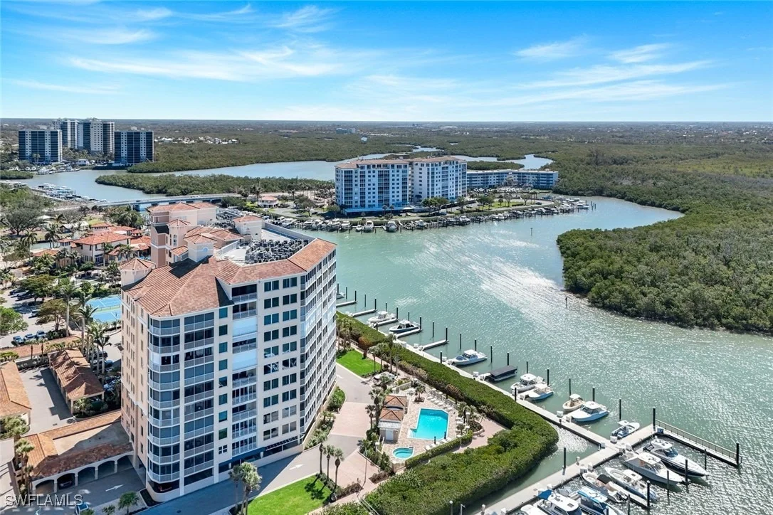 Photo of Unit 604 at 425 Dockside Drive
