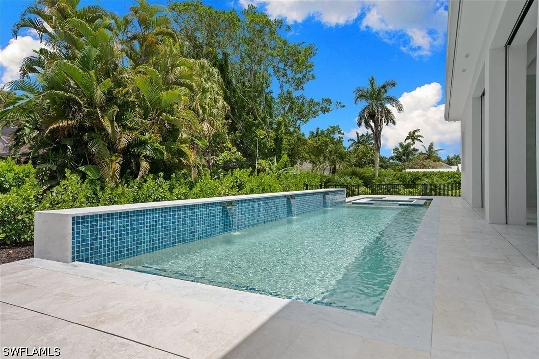 Photo of 623 Park Shore Drive
