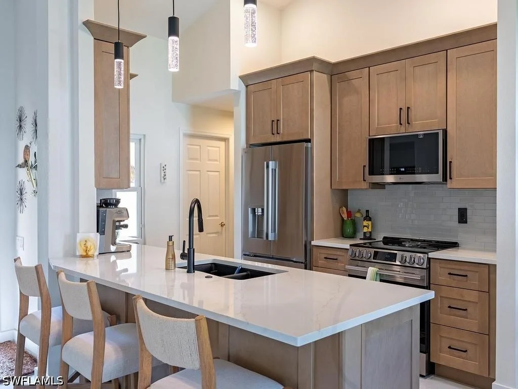 Photo of 8901 Cascades Isle Boulevard