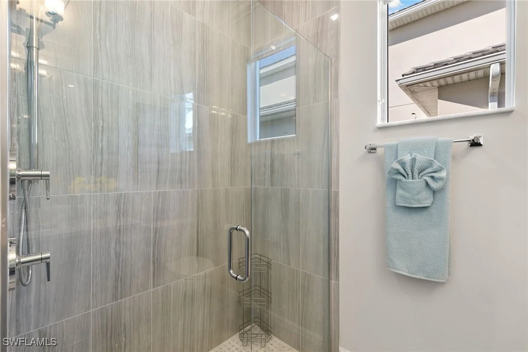 Photo of 9098 Montserrat Drive