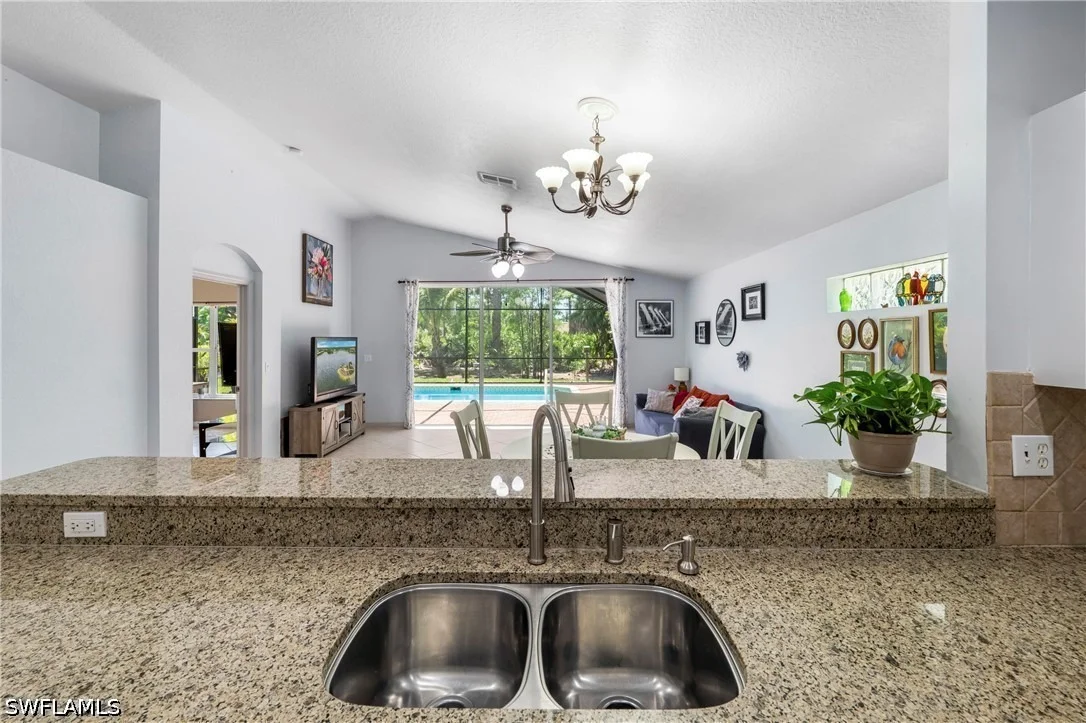Photo of 713 Crossfield Circle
