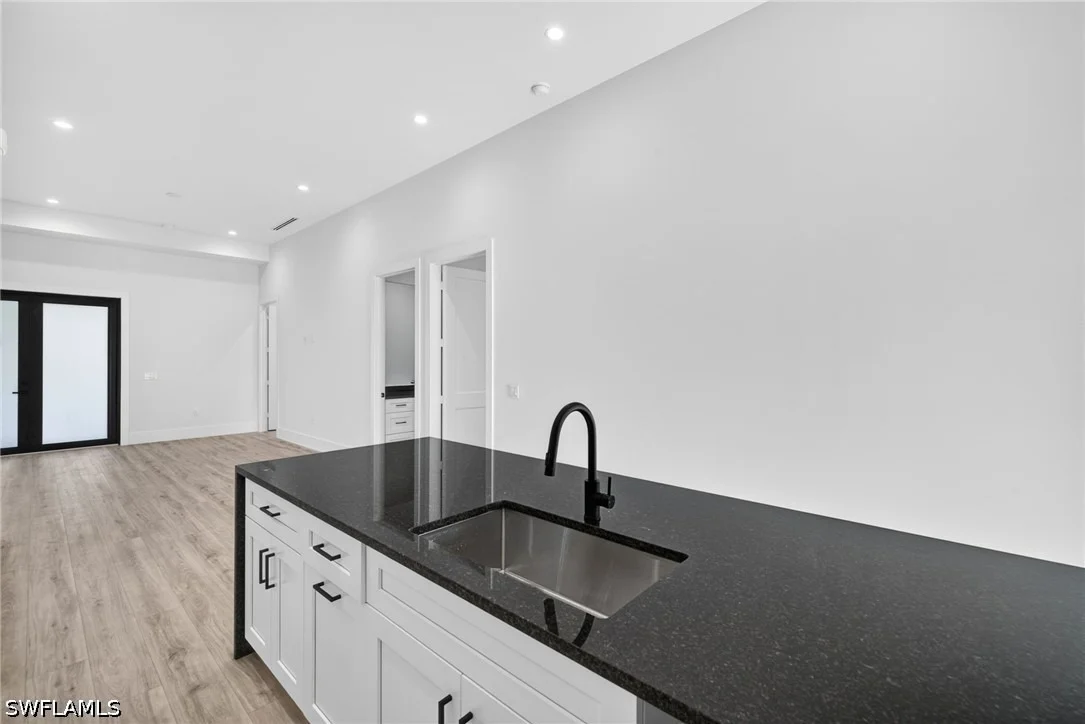 Photo of 4164 Everglades Boulevard N