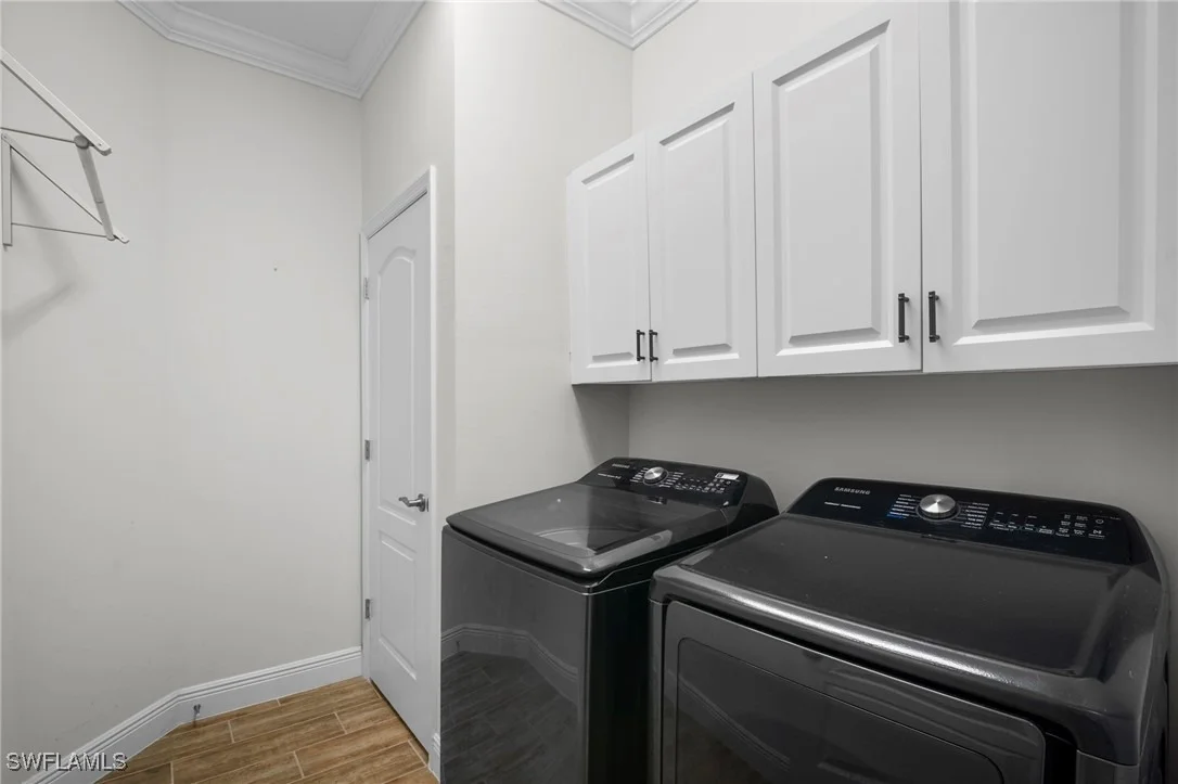 Photo of Unit 405 at 6934 Avalon Circle