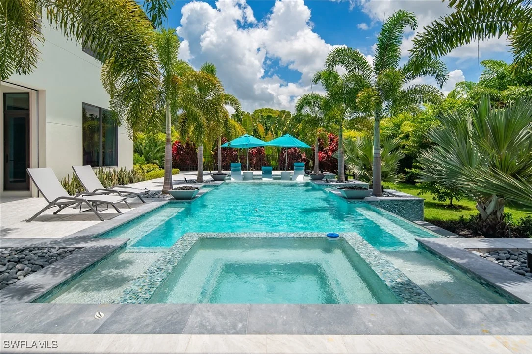 Photo of 882 CASSENA Road