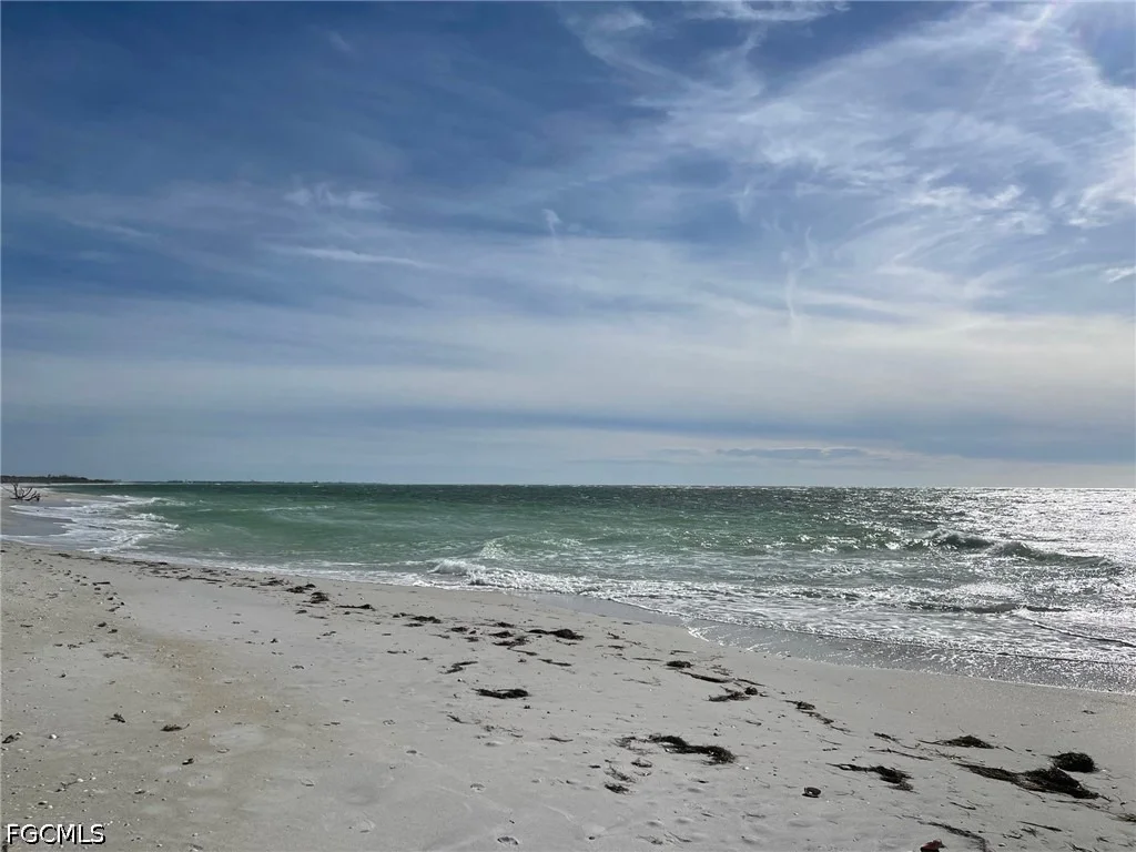Photo of 516 Longboat Circle