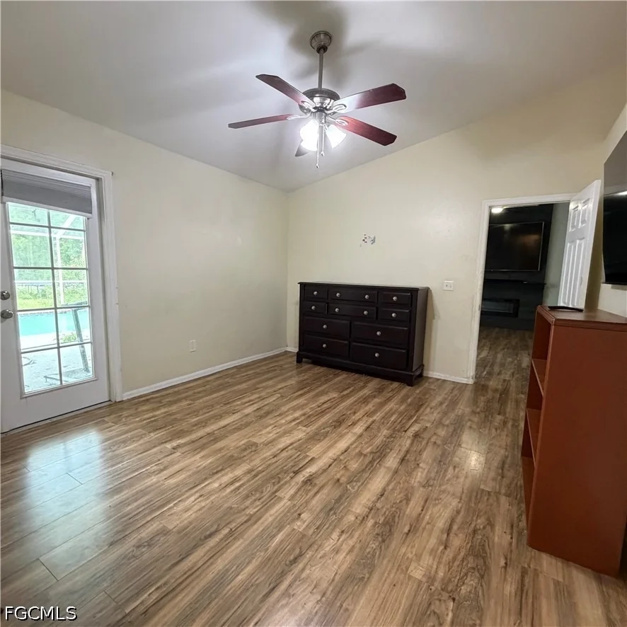 Photo of 281 8th Street SE