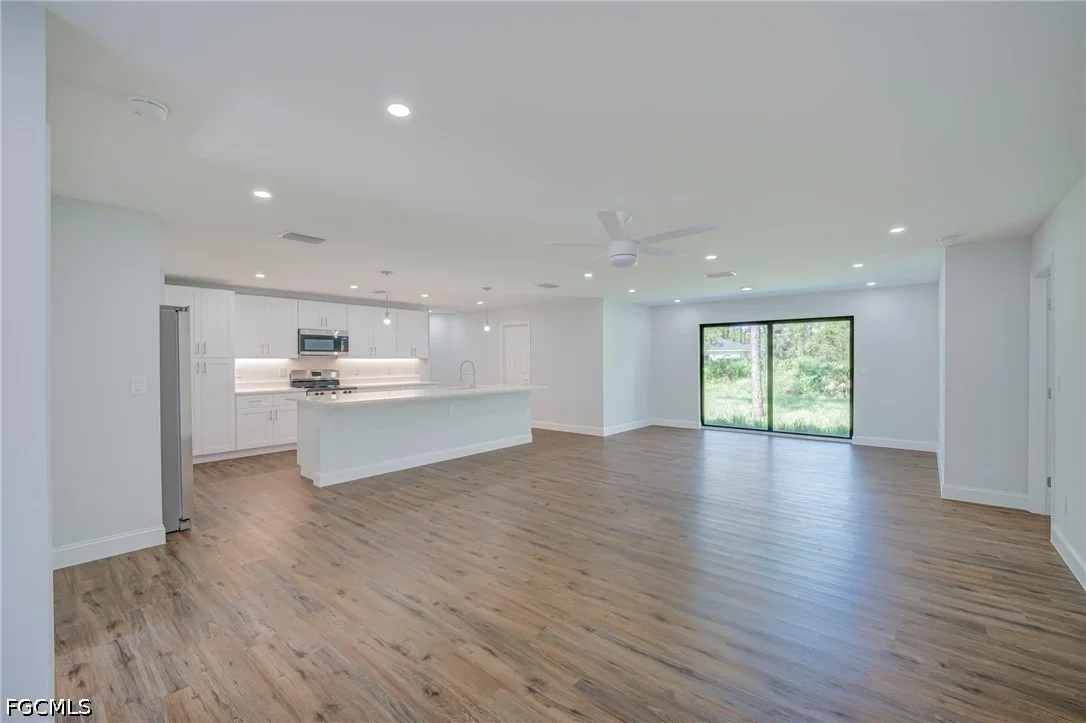 Photo of 3111 Sunshine Boulevard