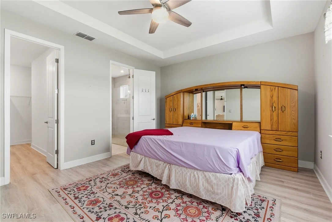 Photo of 2055 Grove Drive