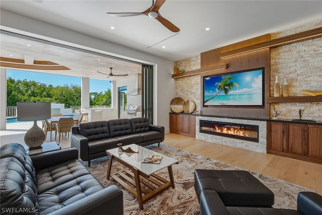 Photo of 598 Spinnaker Drive
