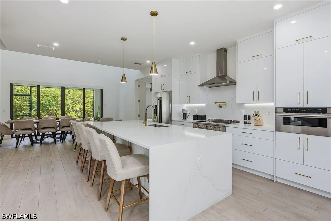 Photo of 3400 Canal Street