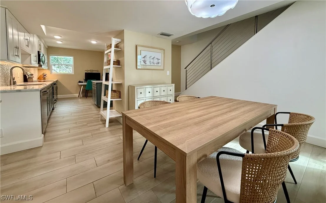 Photo of Unit 534 at 800 River Point Drive