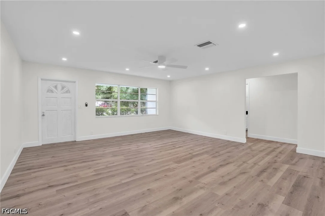 Photo of 440 6th Avenue