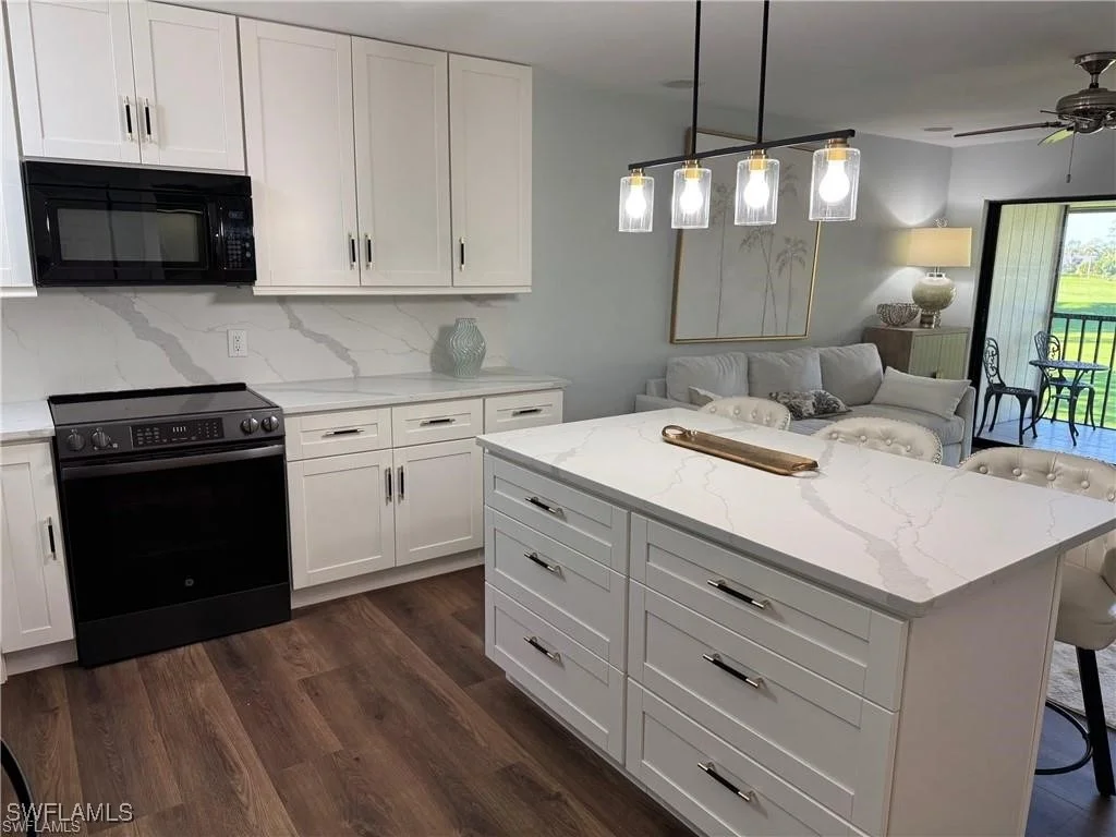 Photo of Unit 203 at 746 Eagle Creek Drive