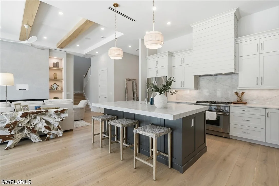 Photo of 1102 9th Avenue N