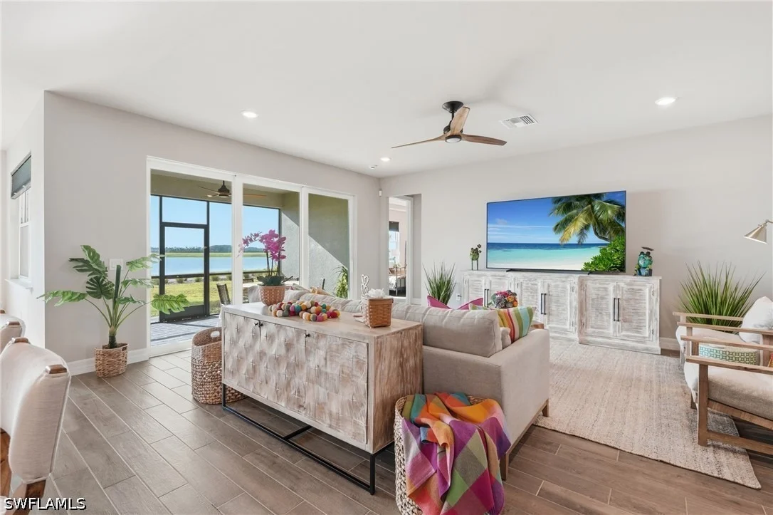 Photo of 44573 Frontier Drive