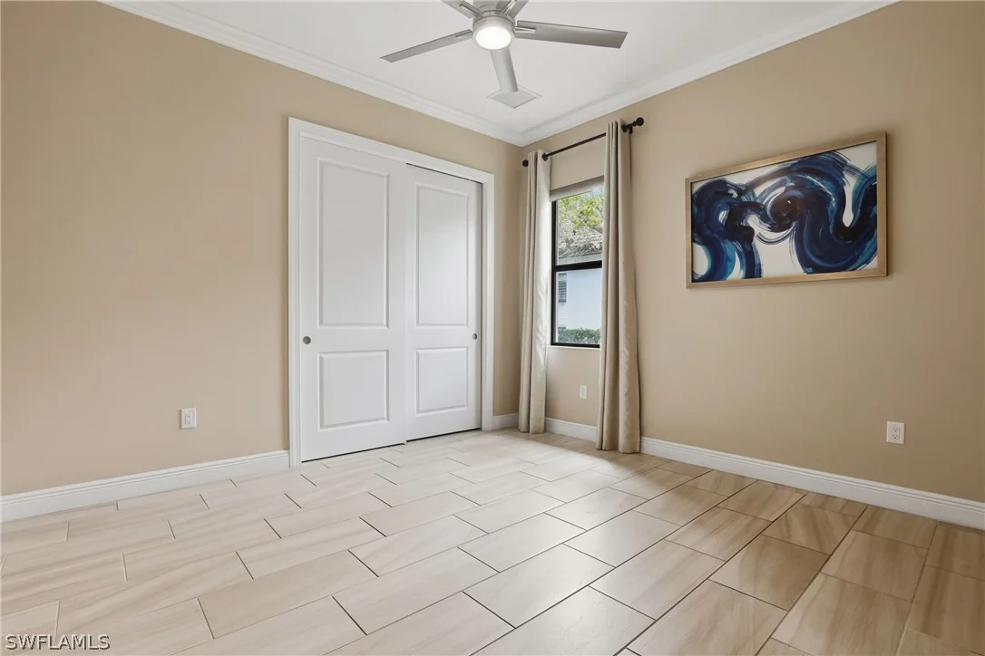 Photo of 2303 Somerset Place