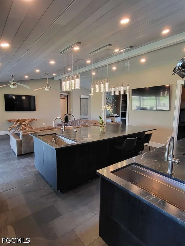 Photo of 2257 Regal Way
