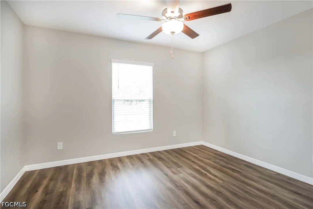 Photo of 856 Anchor Street E