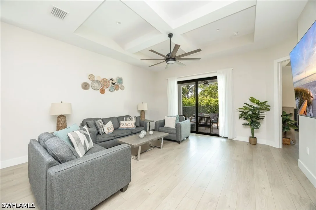 Photo of 3552 Hibiscus Avenue