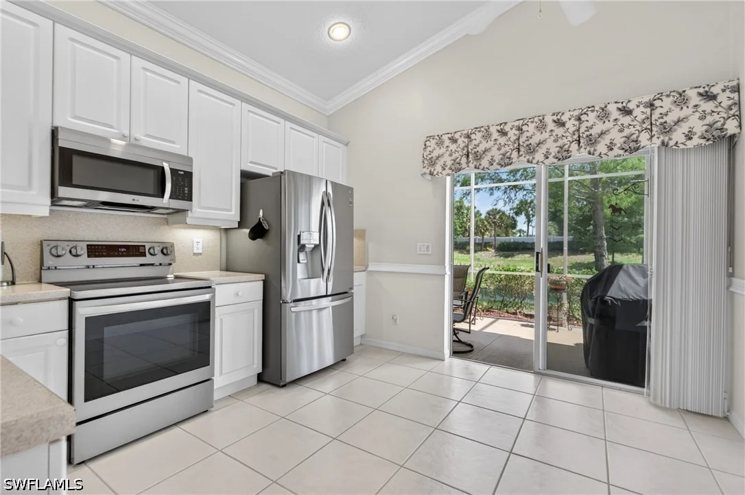 Photo of 8816 CASCADES ISLE Boulevard