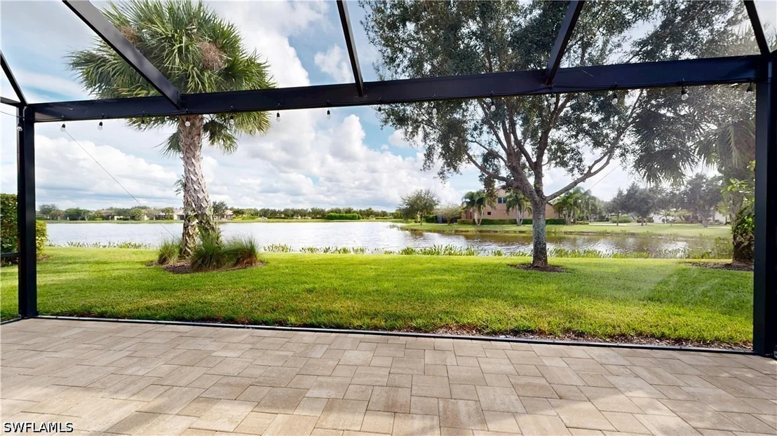 Photo of 6264 Victory Drive