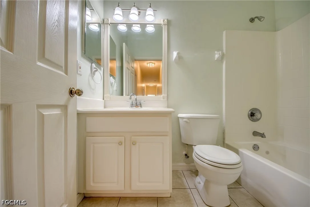 Photo of 8904 Baytowne Loop