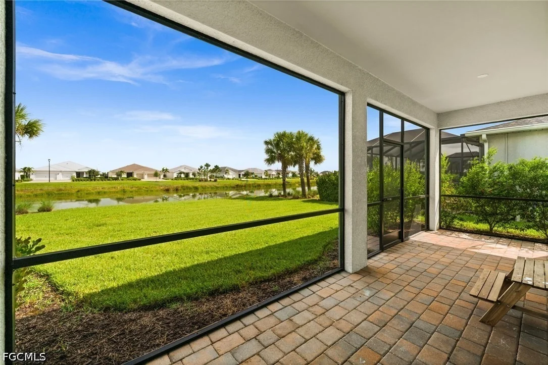 Photo of 42364 Edgewater Drive