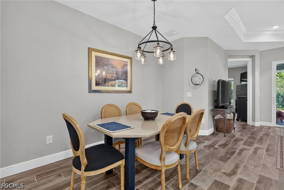 Photo of 2183 Marquesa Circle