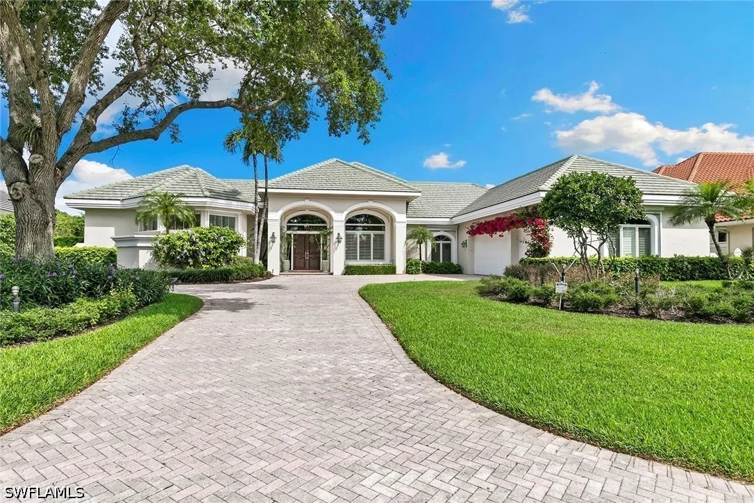 Photo of 6991 Greentree Drive