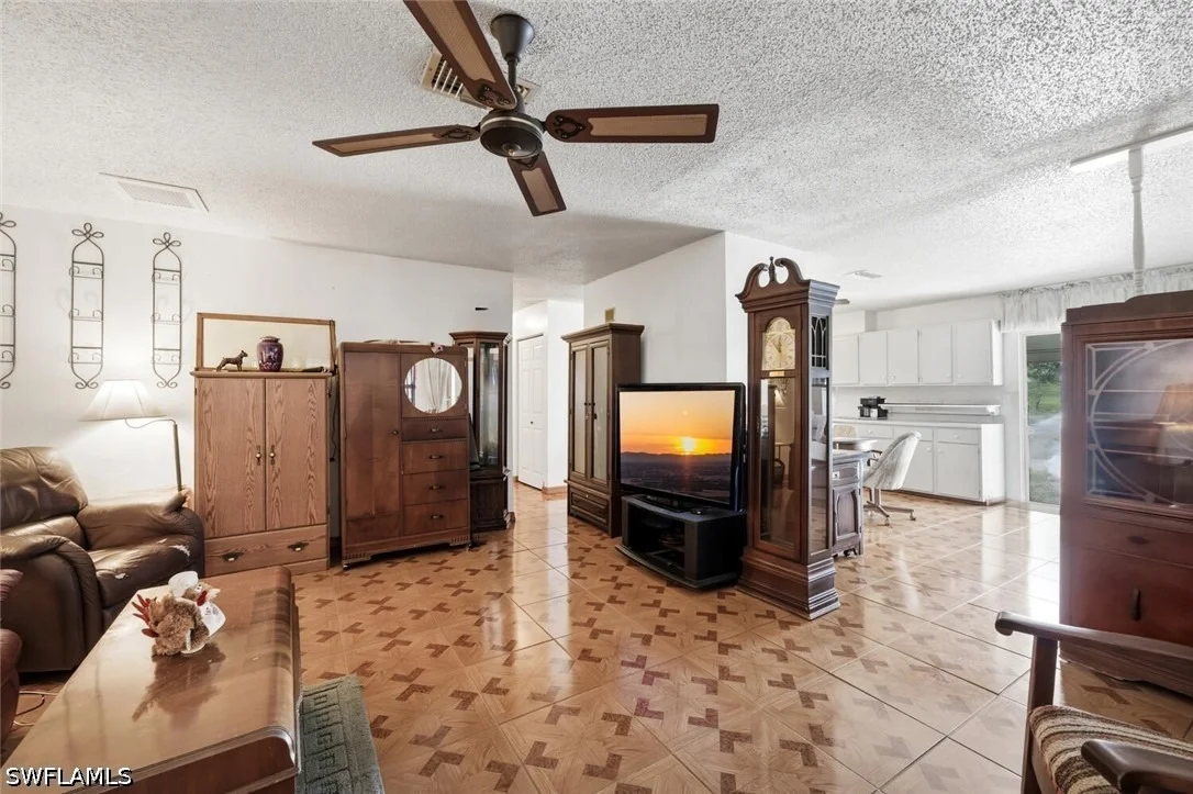 Photo of 819 98th Avenue N